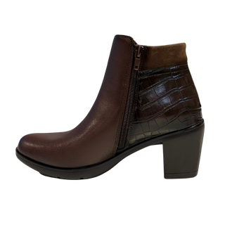MUJER BOTIN PIEL ESCARCHA