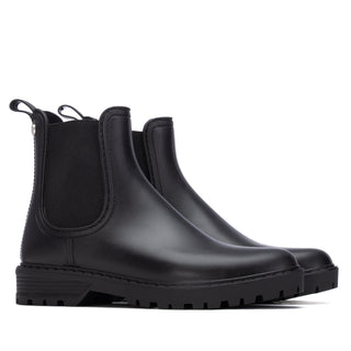 MUJER BOTIN MEDIO NOCHE