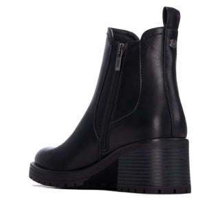 MUJER BOTIN MEDIO LUNA