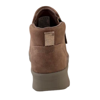 MUJER BOTIN CUÑA NUBE