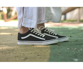 MUJER DEPORTIVA SUEDE NEGRO