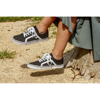 MUJER DEPORTIVA SUEDE NEGRO LONA