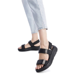 MUJER SANDALIA TEXTIL NEGRO