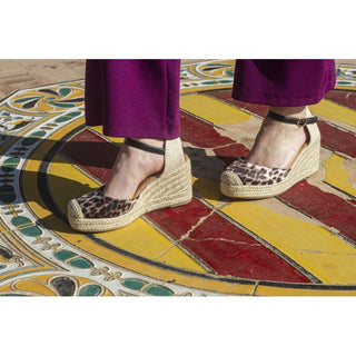 MUJER ESPARTO FLAMENCA LEOPARDO