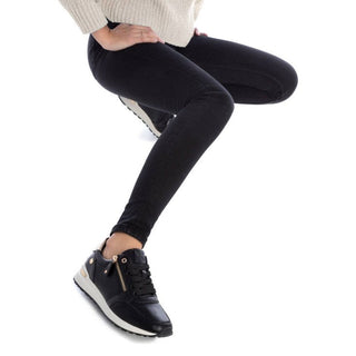 MUJER DEPORTIVA DEPORTIVO XTI NEGRO 143202