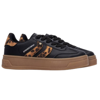 MUJER DEPORTIVA LEOPARDO