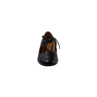 MUJER SALON  CORDONES Y PUNTILLAS