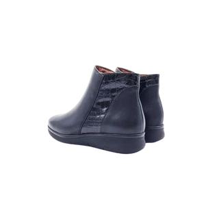 MUJER BOTIN NEGRO