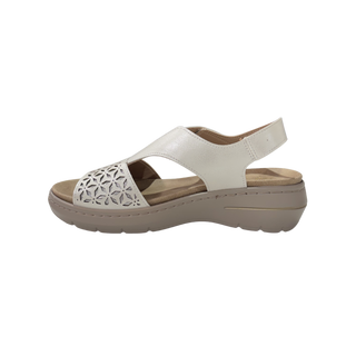 MUJER SANDALIA CUÑA PICADA FLOR BLANCO