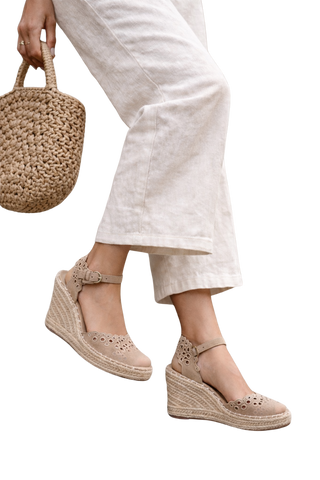 MUJER CUÑA DE ESPARTO AITANA
