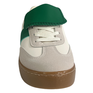 MUJER DEPORTIVA PLUMA VERDE