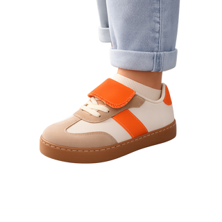 MUJER DEPORTIVA PLUMA NARANJA
