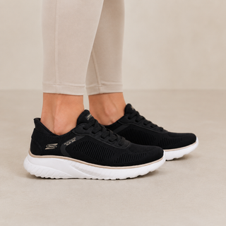 MUJER DEPORTIVA SKECHERS NEGRO MIR