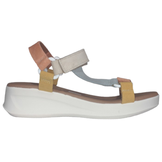 SANDALIA PLATAFORMA SERRAJE CORAL