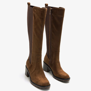 MUJER BOTA ALTA HOJA MUSTANG