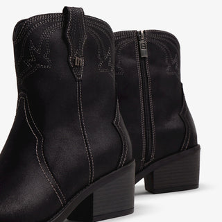 MUJER  BOTIN COWBOY TRINEO MUSTANG