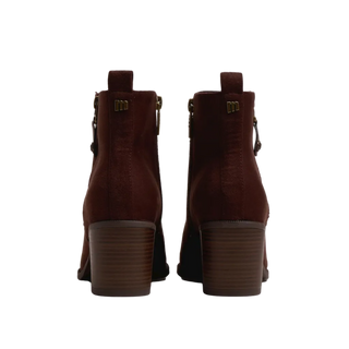 MUJER BOTIN MIRIANA MUSTANG