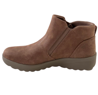 MUJER BOTIN CUÑA NUBE