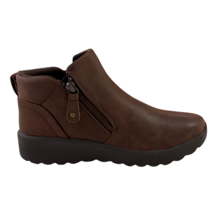 MUJER BOTIN CUÑA NUBE