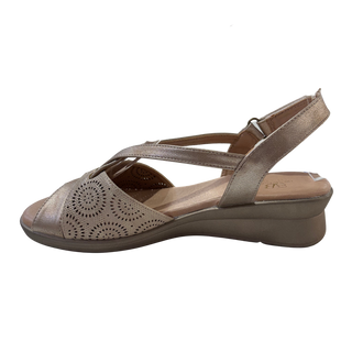 MUJER  SANDALIA CUÑA VESTIR BEIGE CRUZADO