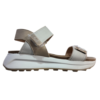 SANDALIA AURA MUJER XTI BEIGE 212171