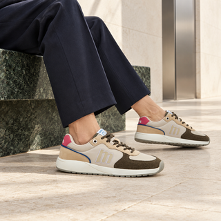 MUJER DEPORTIVA BAREFOOT ORLY MUSTANG
